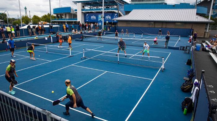What’s The Best Surface to Play Pickleball On?