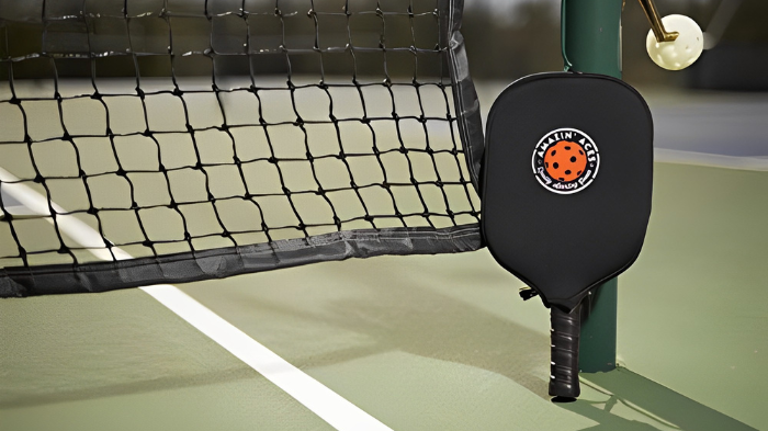 Protective Pickleball Paddle Case With A Zipper For Pickleball Paddle Protection While Carrying It With You On A Flight